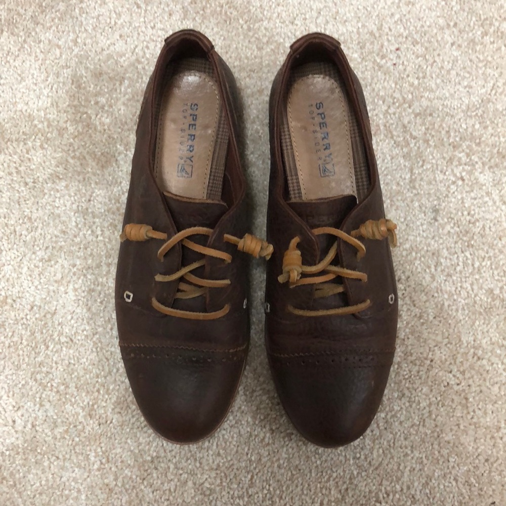 Women’s 8.5 Sperry Top Sider leather loafers